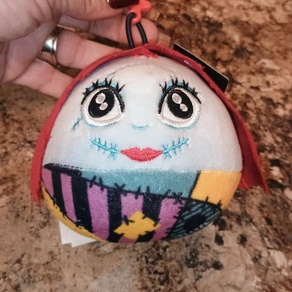 Sally nightmare before Christmas Tim Burton's plush bag clip Sally brand new wit - Picture 3 of 3